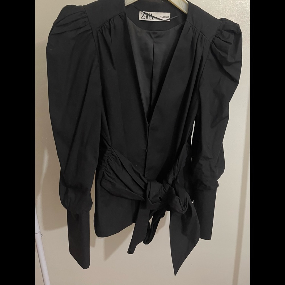 Zara black Jacket size Large
